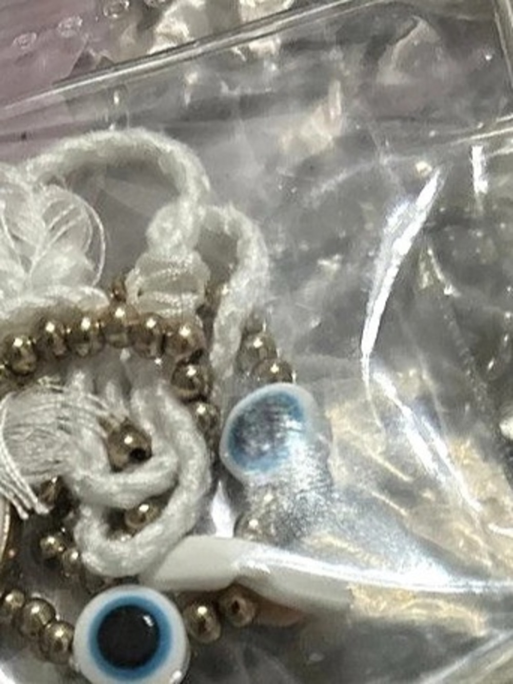 Beaded Charm Bracelet Gold & White Like New